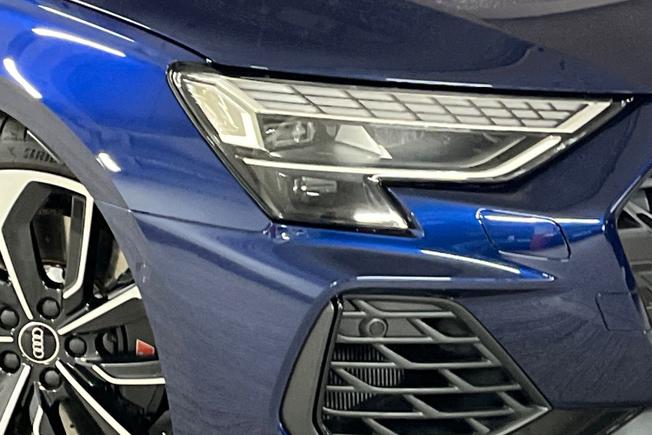 Audi S3 Photo 19