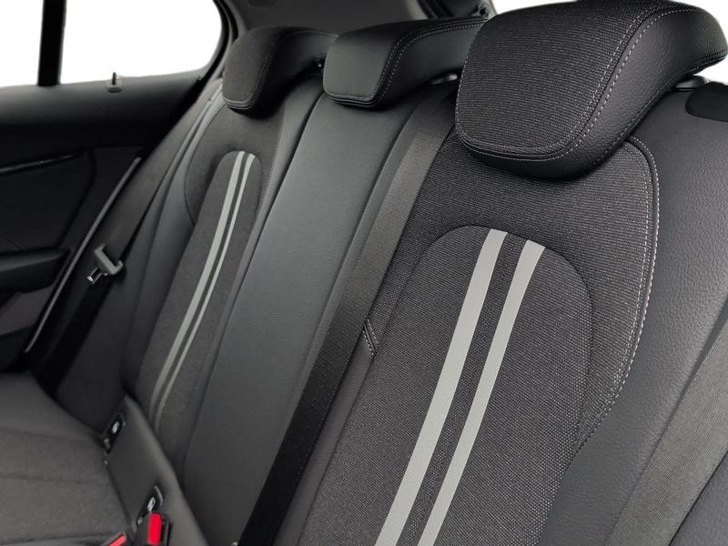 Used BMW 1 Series YG20AEF 17