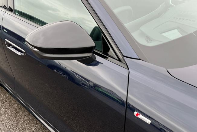 AUDI A5 Avant Photo 20