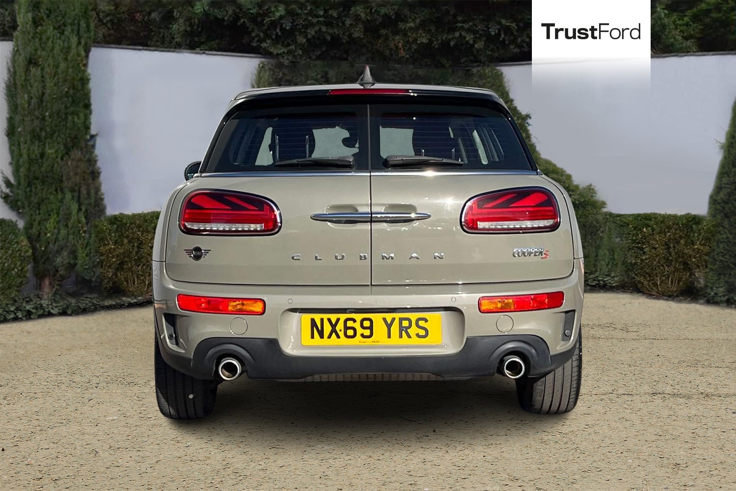 MINI CLUBMAN Photo 6