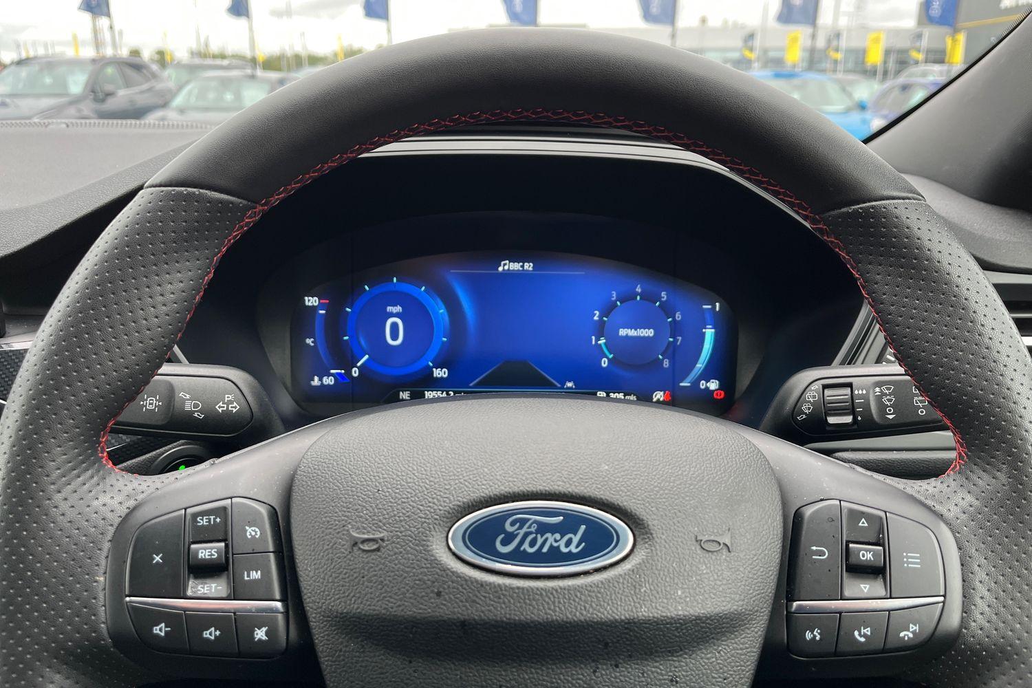 Ford Kuga Photo 11