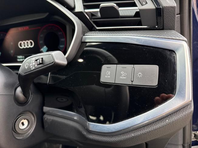 AUDI Q3 Photo 28