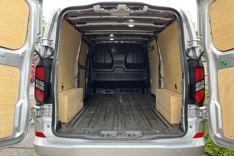 Used Ford TRANSIT CUSTOM LG74NVL 6