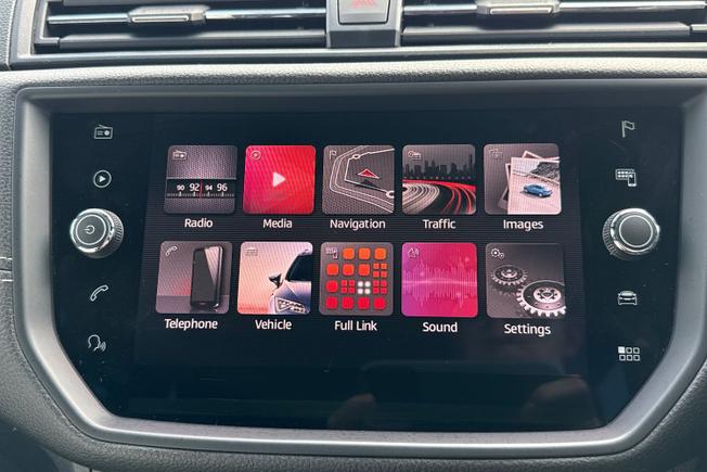 SEAT Arona Photo 13