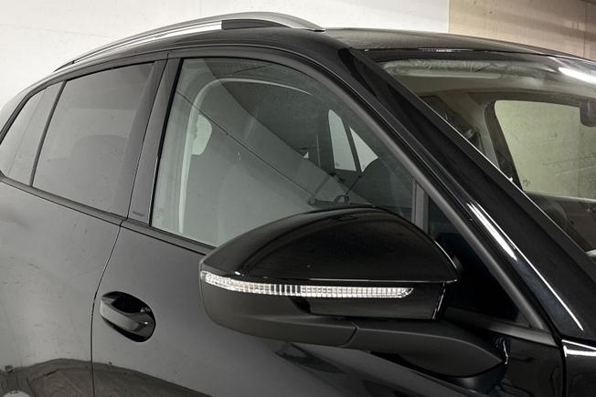 VOLKSWAGEN Tiguan Photo 20