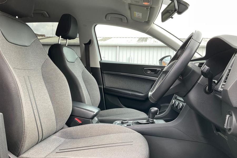 SEAT ATECA Photo autoimg-e15f7f5fb3d6b892f7d2b7cd84afc69faabb2976.jpg