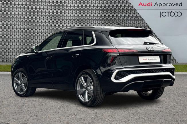 Audi Q3 Photo 3