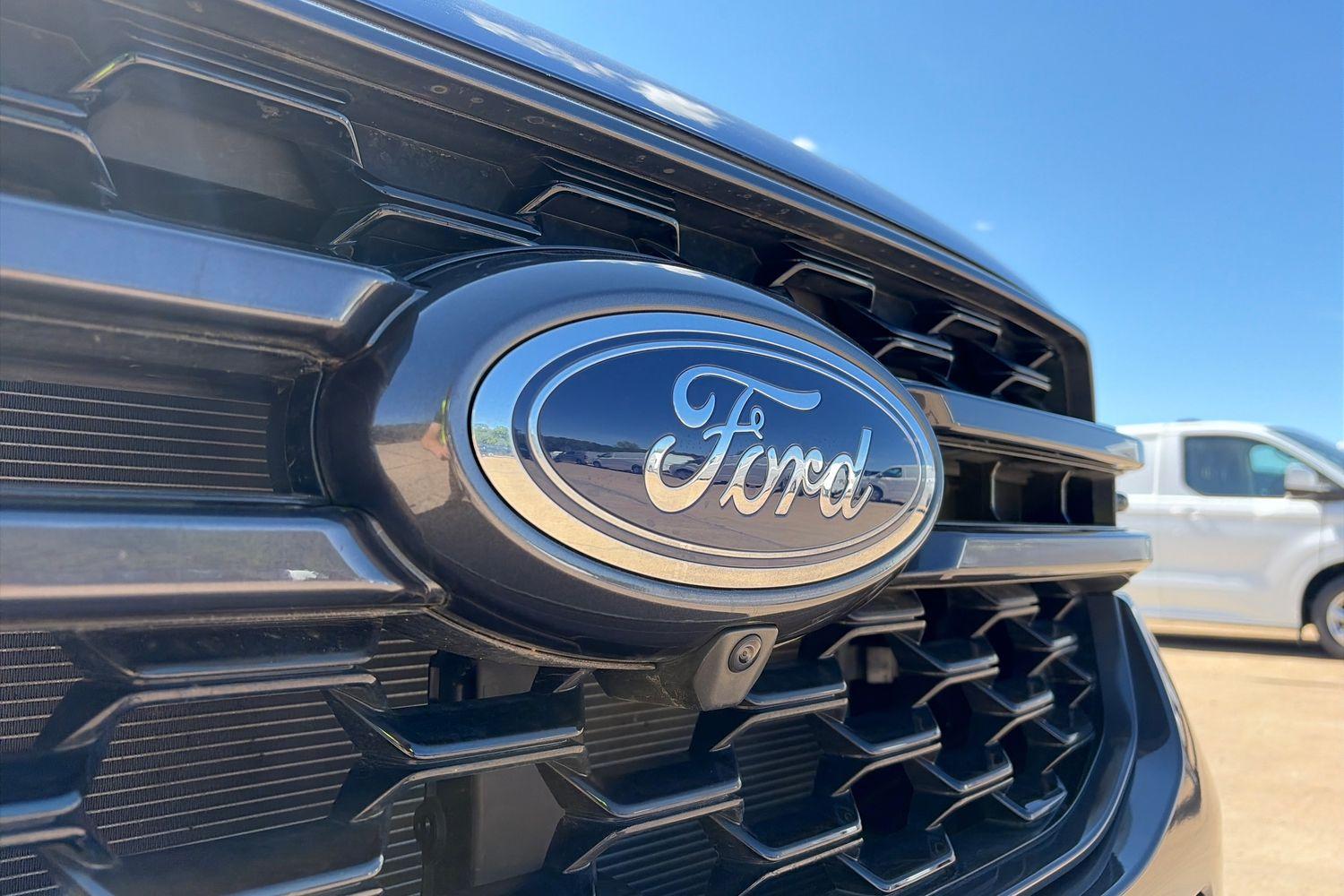 Ford RANGER Photo 8