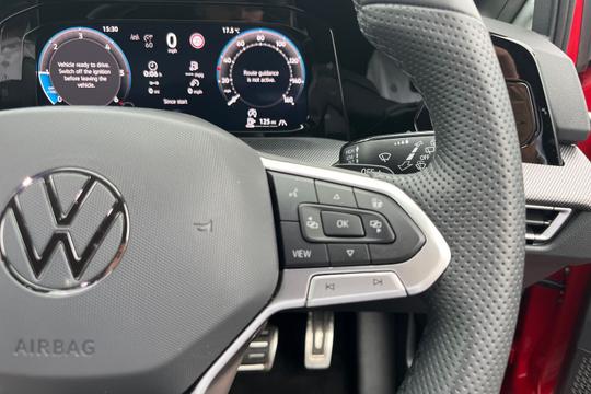 Volkswagen Golf Photo autoimg-e168e8a1d1a8212692e73ed388a4caf0e682d03e.jpg