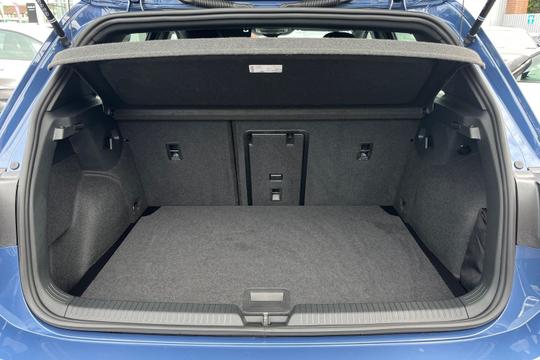 Volkswagen Golf Photo autoimg-e170cc6f54c4584777108a4c86db72c8ca87a434.jpg