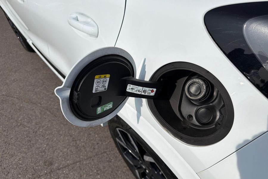 Ford Puma Photo autoimg-e1710b30380c78ae22acc607f1ea7b915aaa5860.jpg