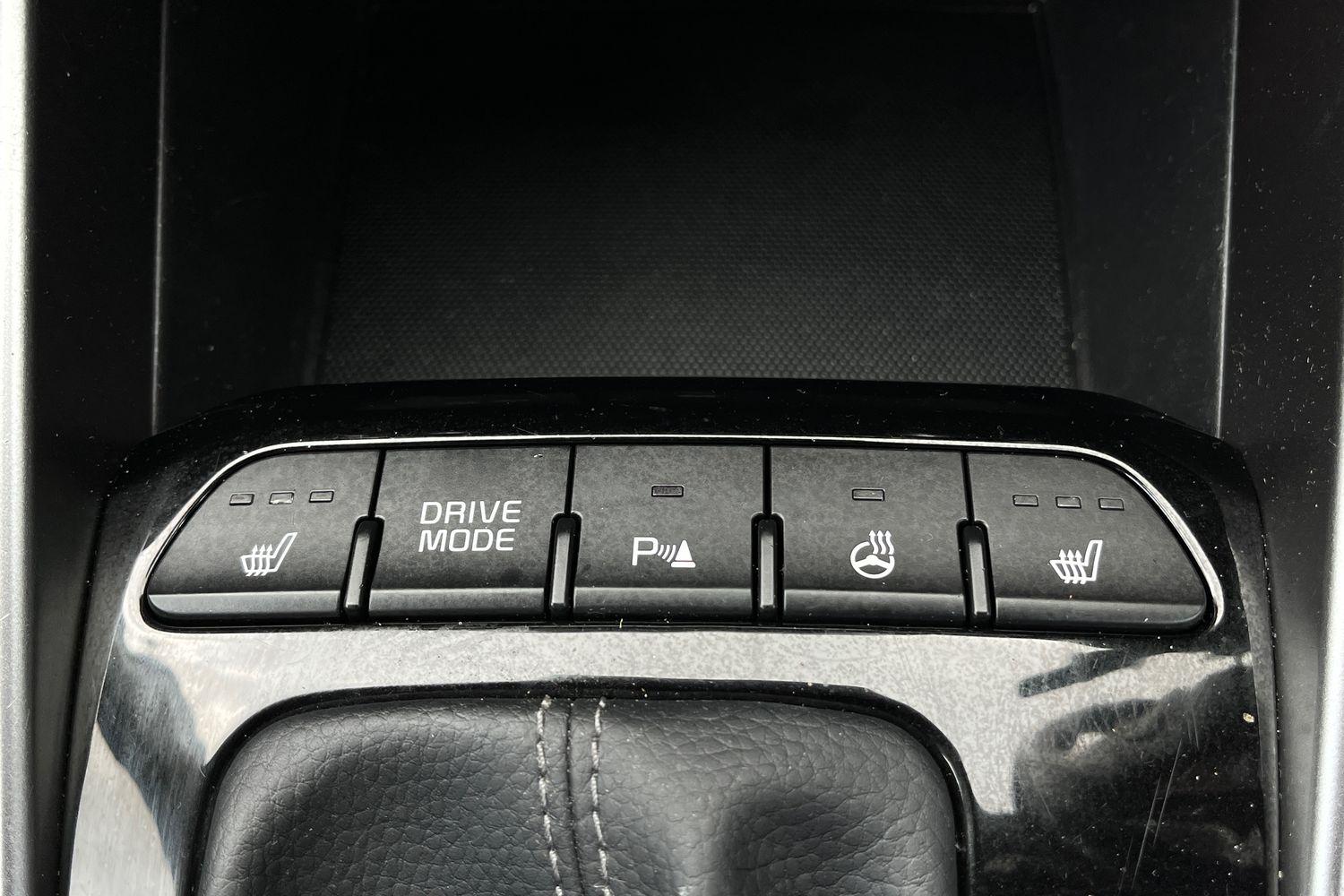 Kia STONIC Photo 34