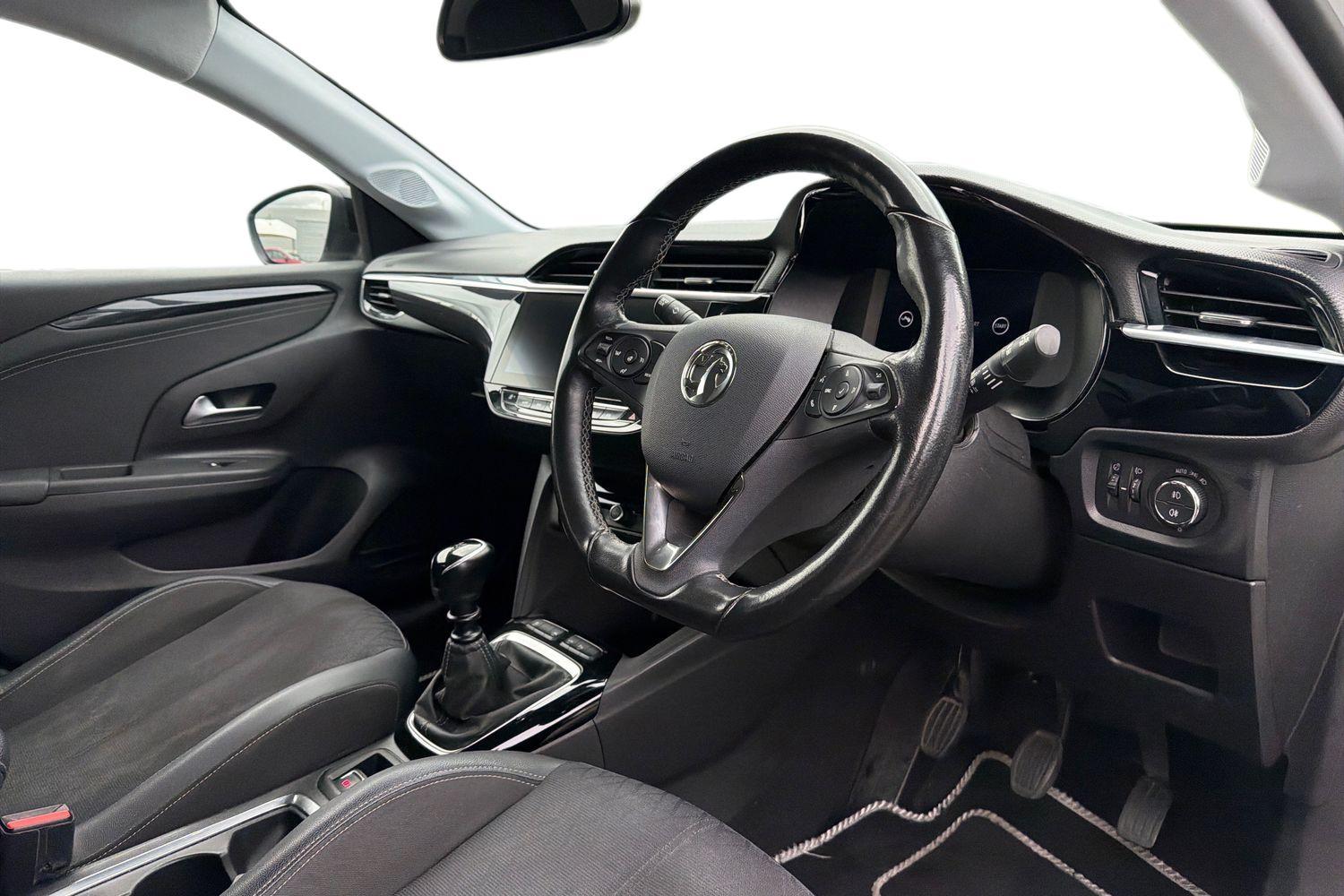 Vauxhall CORSA Photo 8
