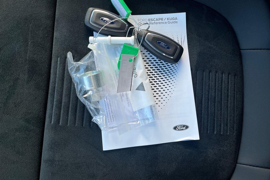 Ford KUGA Photo autoimg-e17c5ce4775a783fa737195a9a803d47517718db.jpg