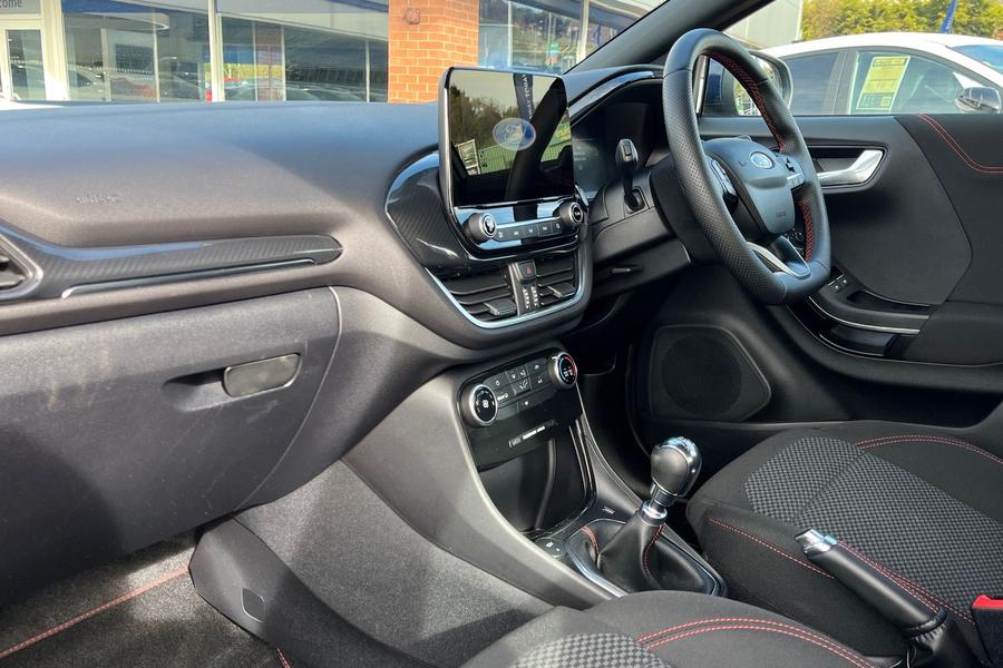 Ford PUMA Photo autoimg-e17f3dd7d53b544b4aade13a4e38f9b145c732a9.jpg