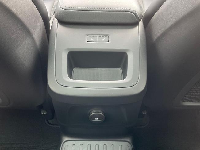 Volvo XC60 Photo 30