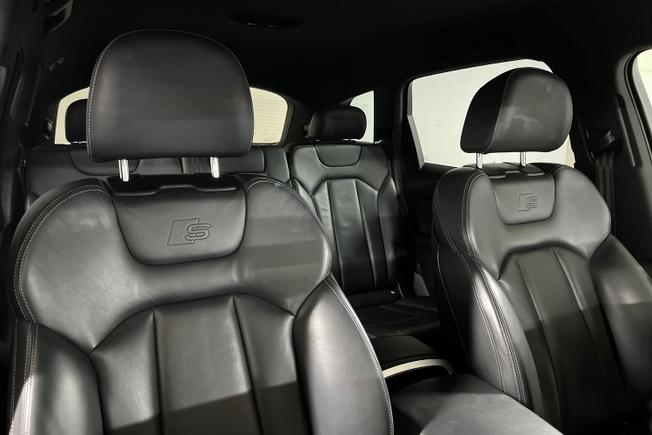 AUDI Q7 Photo 27