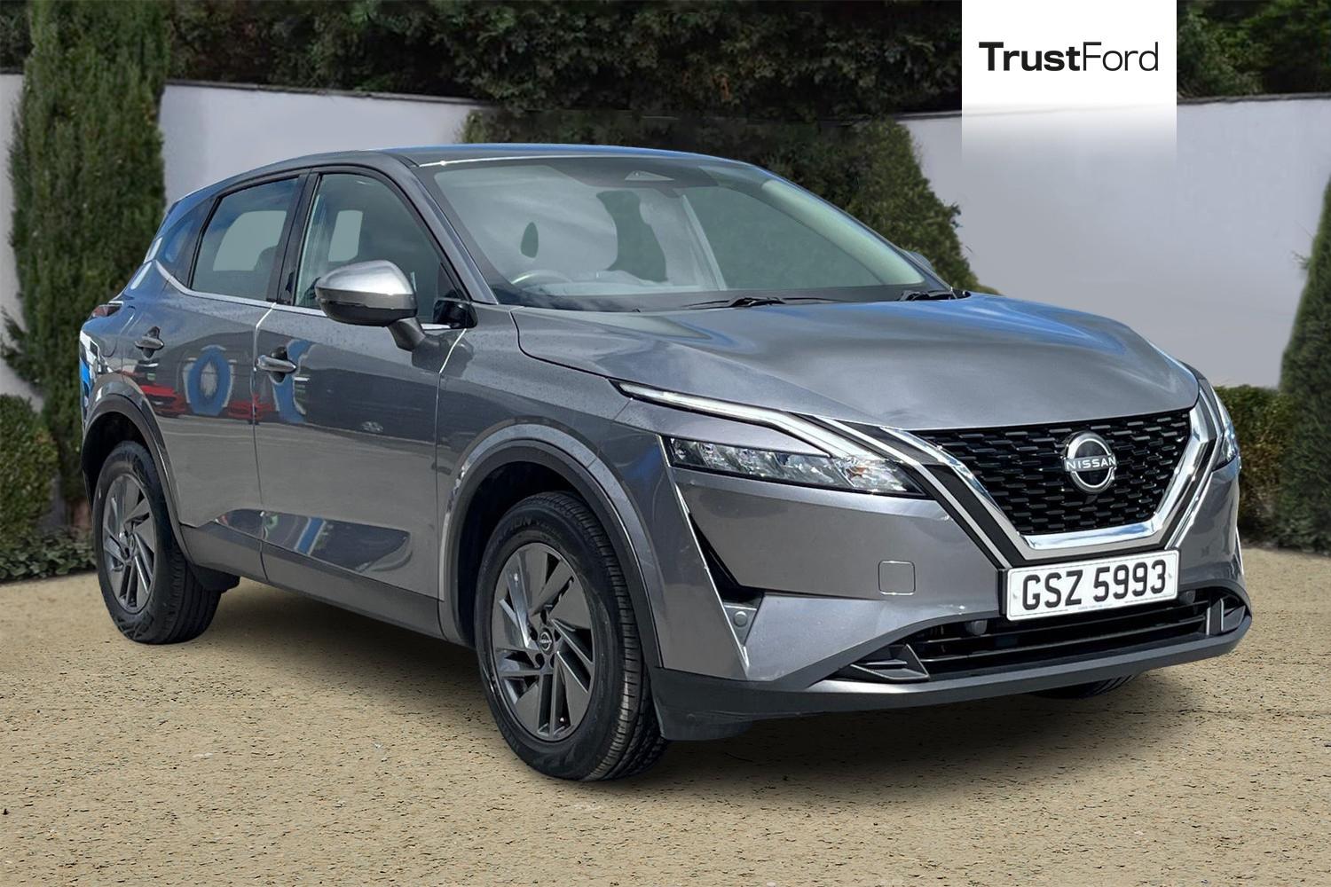 Nissan QASHQAI Photo 0