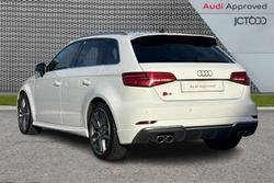 AUDI S3 Photo 3