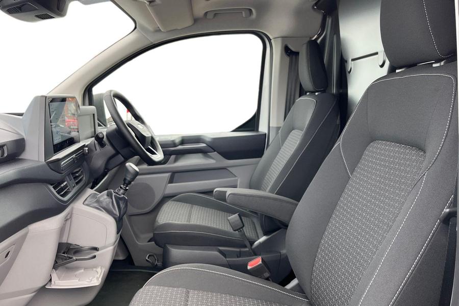 Ford TRANSIT CUSTOM Photo autoimg-e18d8e4ada1d59185f8ba747b10768aa3718e708.jpg