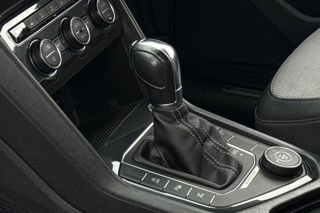 VOLKSWAGEN Tiguan Photo 44