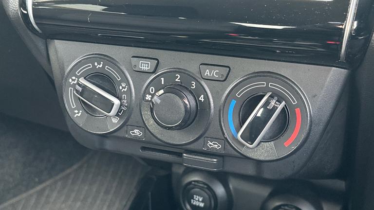 Used Suzuki Swift WG72SNU 12