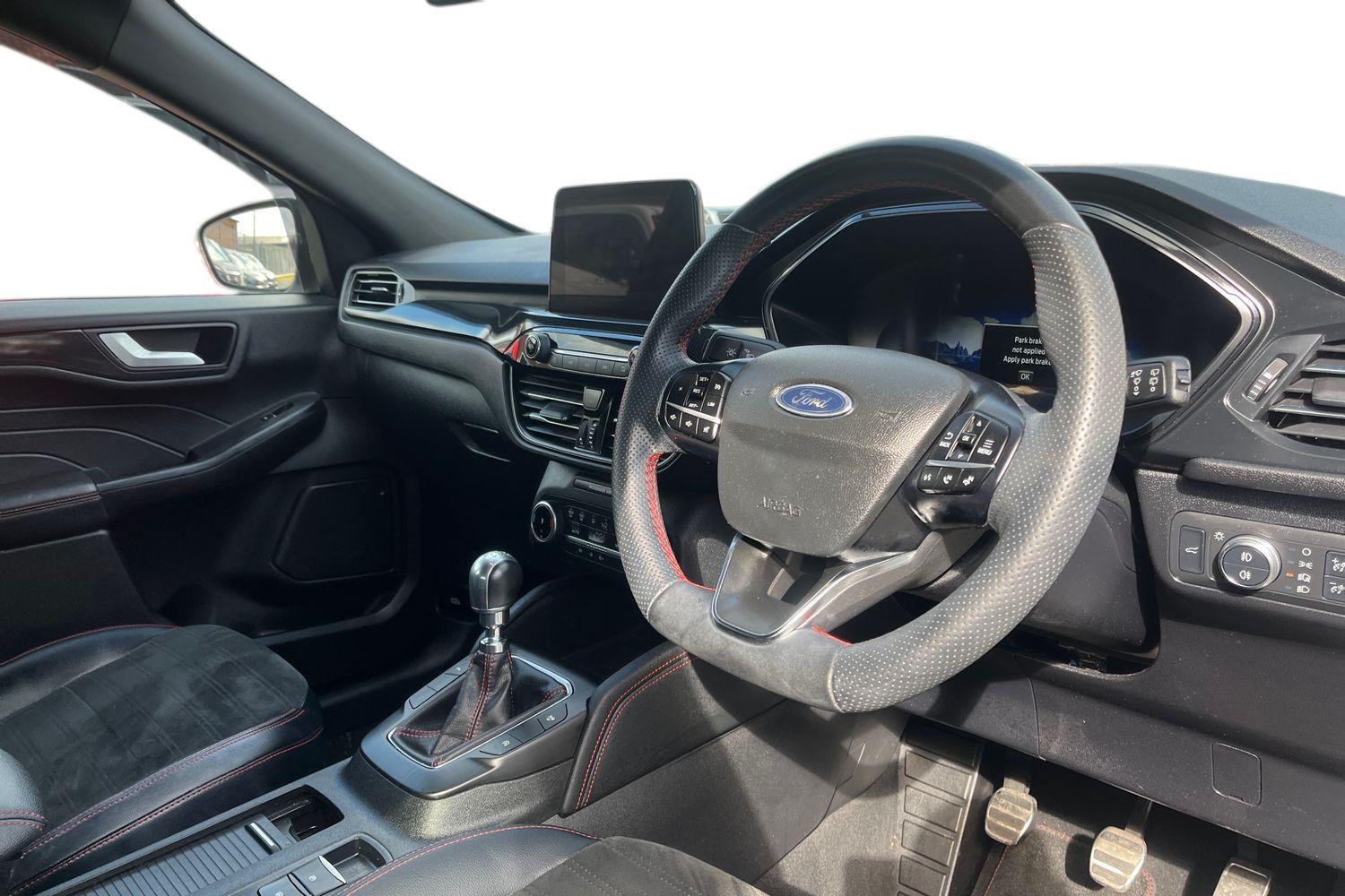 Ford KUGA Photo 8