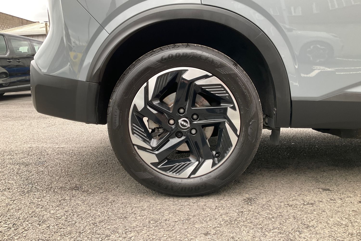 Nissan QASHQAI Photo 7