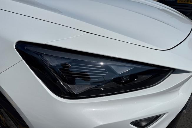 CUPRA Formentor Photo 19