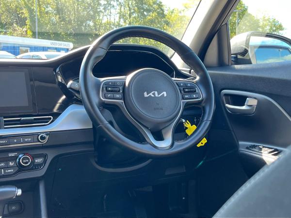 Kia Niro Photo autoimg-e1aa53ce05678310527b8fbd3f014a6a4a641716.jpg