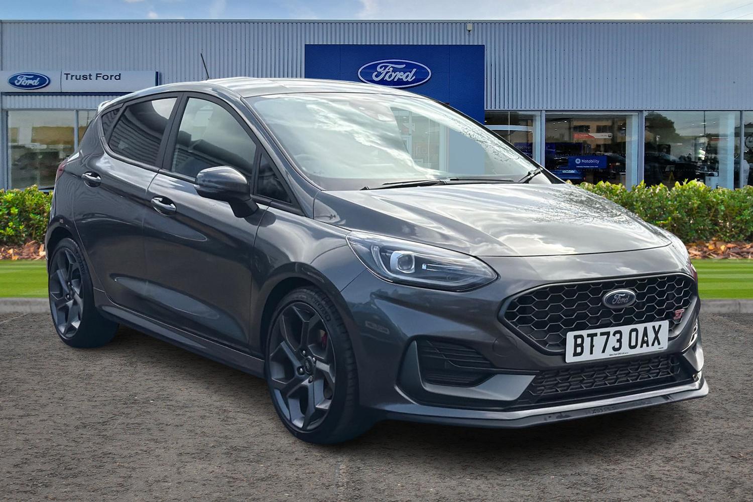 Ford FIESTA Photo 0