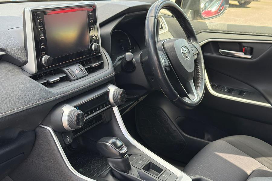 Toyota RAV4 Photo autoimg-e1b1871b6c0e90aa1a10a551307efc0fc72bb3b9.jpg