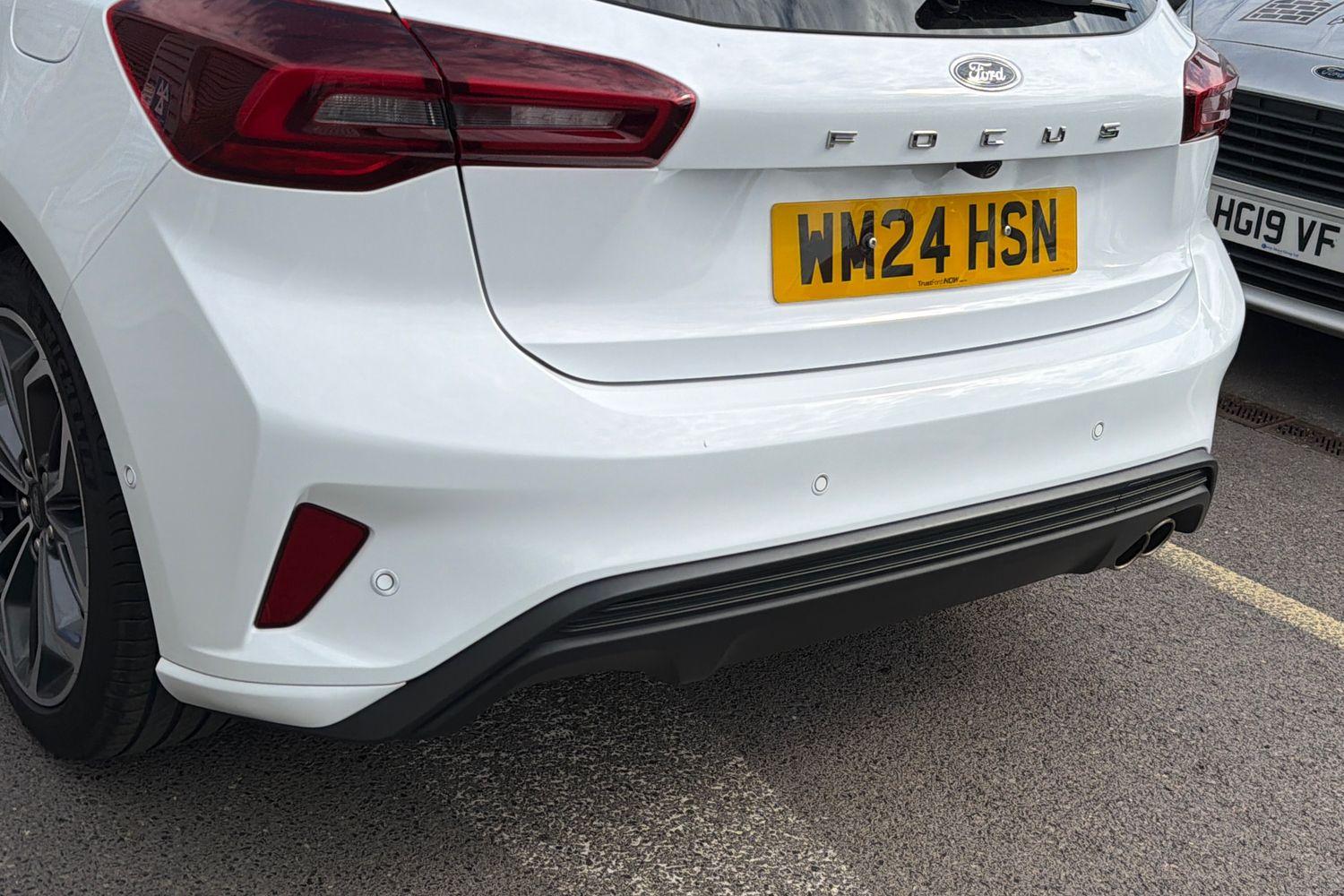 Ford FOCUS Photo 22