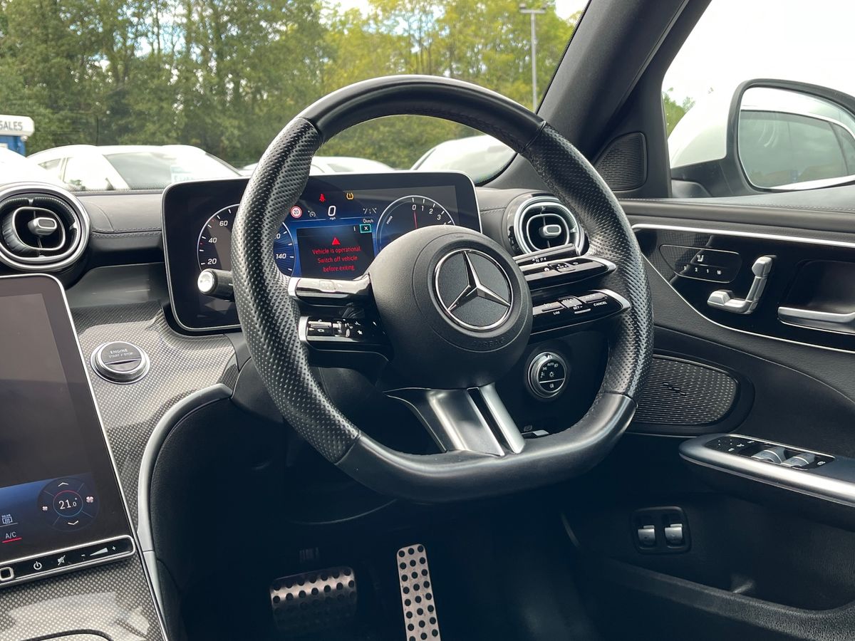 Mercedes-Benz C Class Photo 14