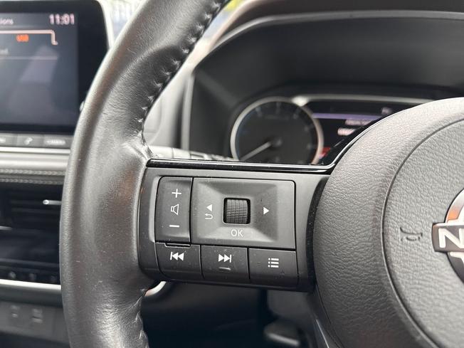 NISSAN X-Trail Photo 16