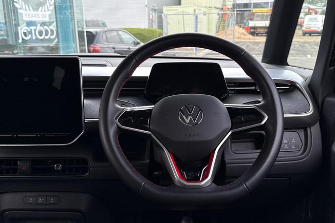 VOLKSWAGEN Id. Buzz Photo 11