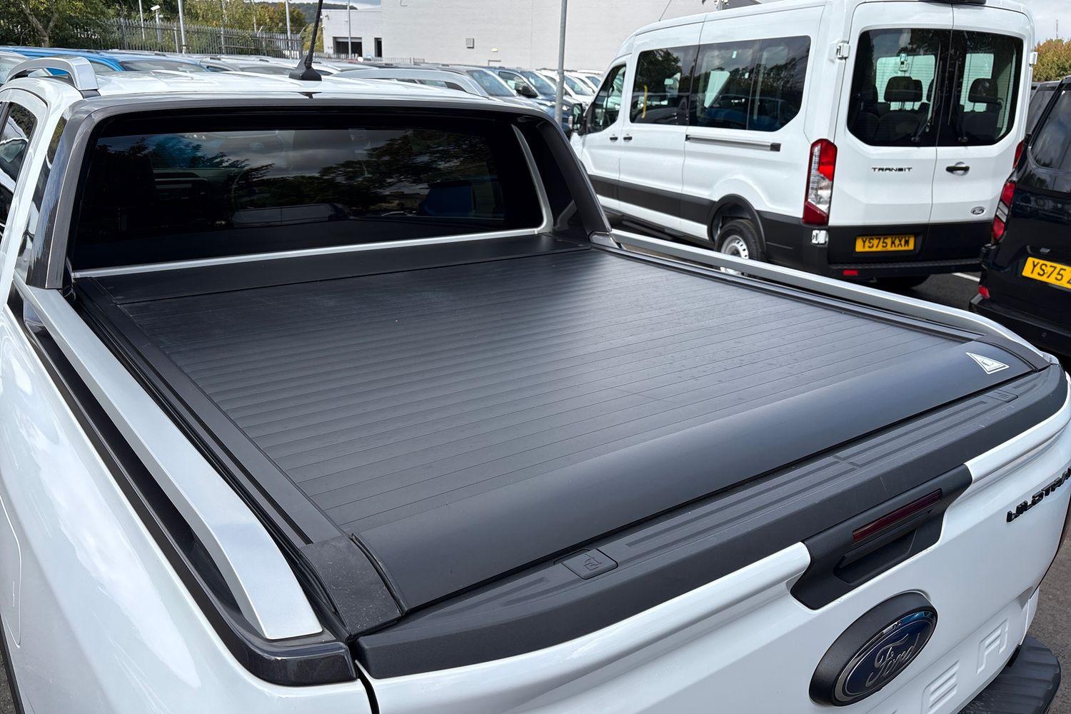 Ford RANGER Photo 18