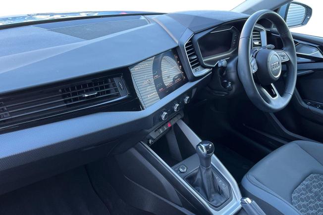 Audi A1 Photo 2