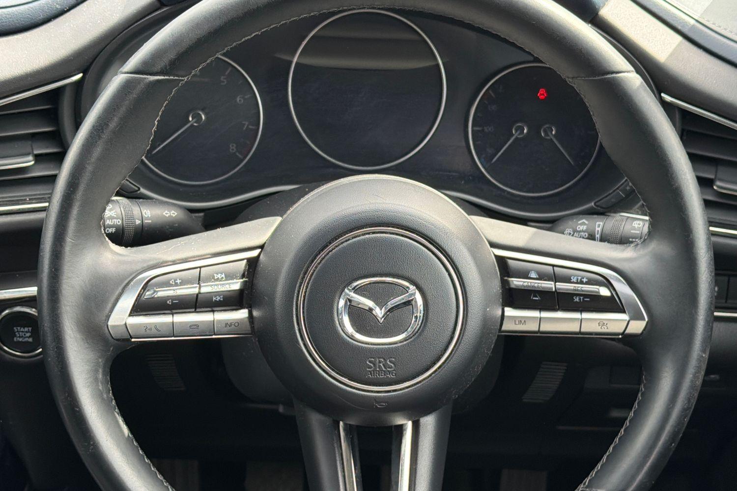 Mazda CX-30 Photo 11