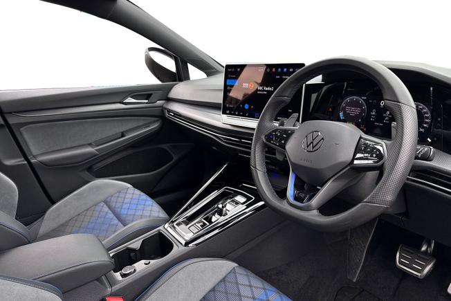 VOLKSWAGEN Golf Photo 6