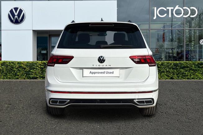 VOLKSWAGEN Tiguan Photo 7