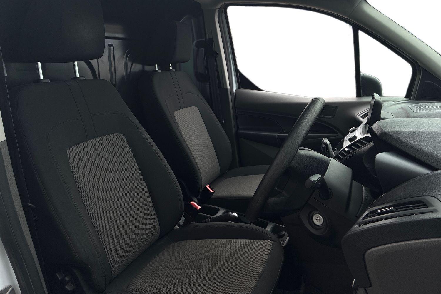 Ford TRANSIT CONNECT Photo 10