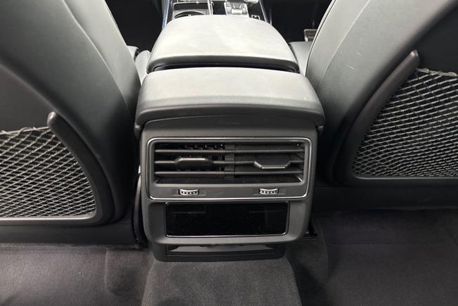 AUDI Sq7 Photo 27