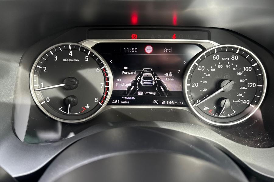 Nissan QASHQAI Photo autoimg-e1d9f1ca41cc4e7245585454036e6f10c5290071.jpg