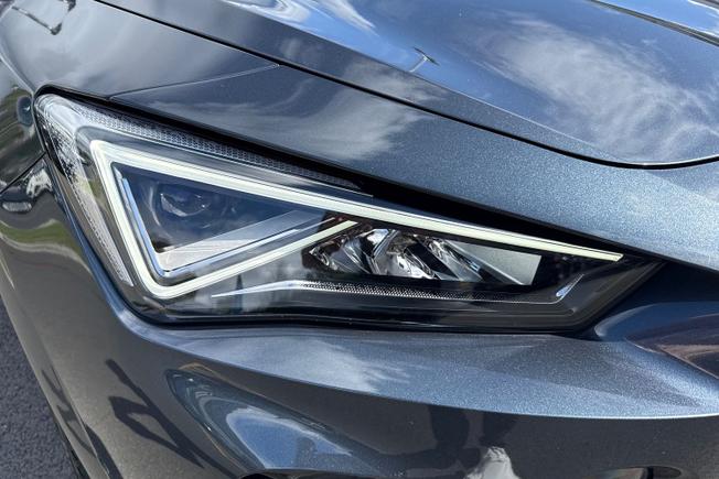 CUPRA Formentor Photo 19