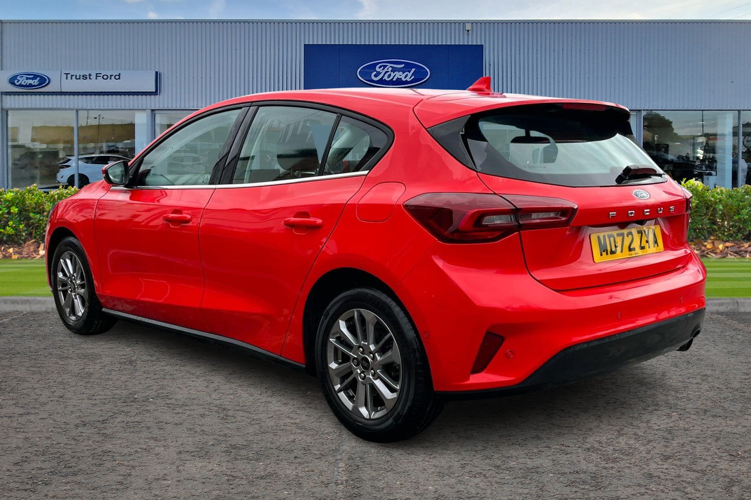 Ford FOCUS Photo 1