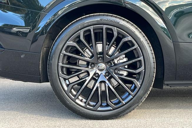 Audi Q7 Photo 5