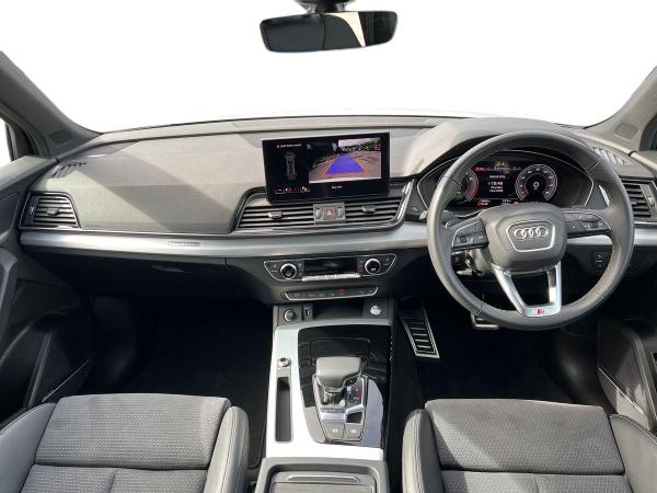 Audi Q5 Photo autoimg-e1e01e1a5ba7b85ce6ecd4bd757455516999e45f.jpg