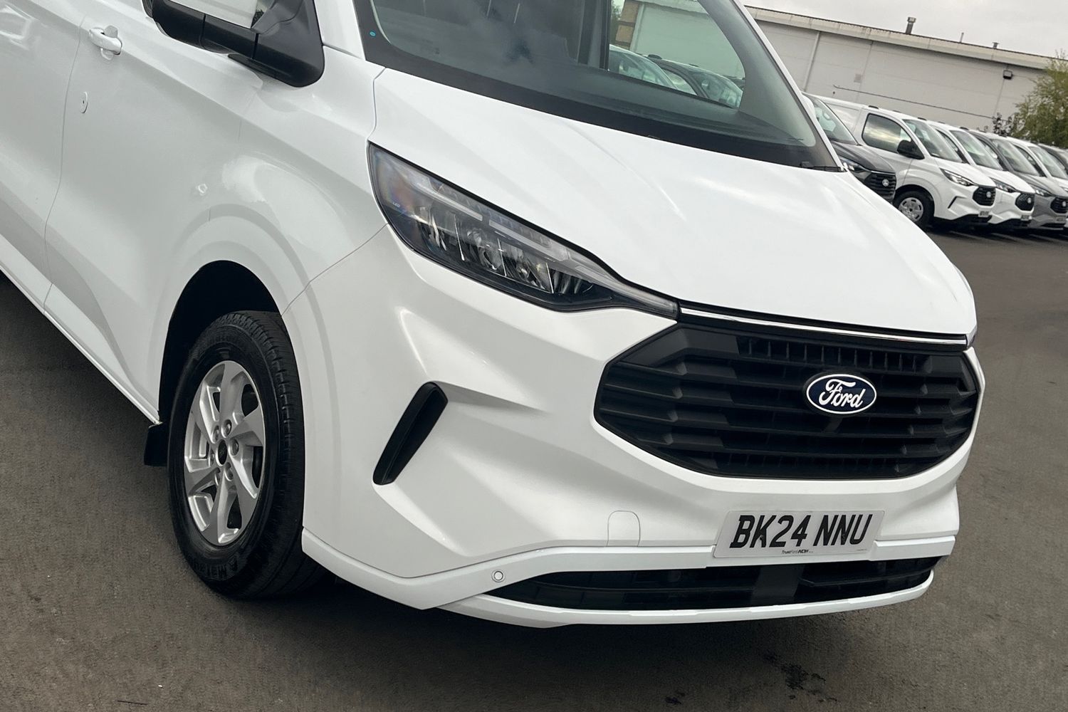 Ford TRANSIT CUSTOM Photo 40