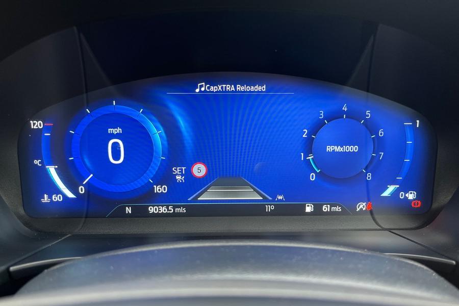 Ford KUGA Photo autoimg-e1e4dce48ab766af009022e41d91b548e26853f4.jpg